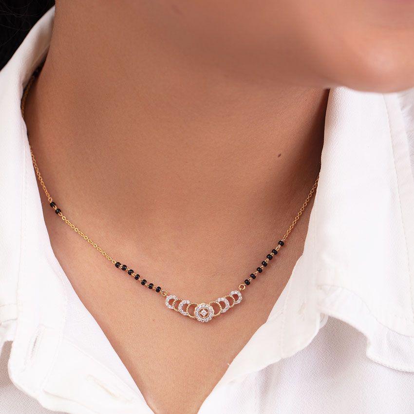 Reina Mangalsutra