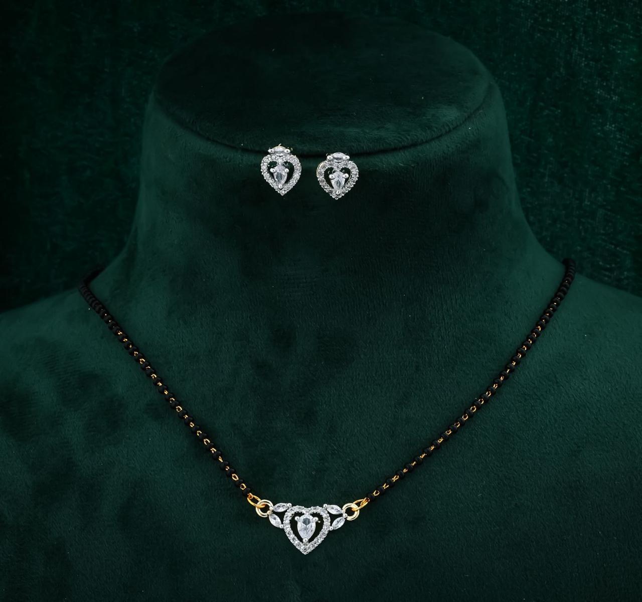Lisa Mangalsutra Set
