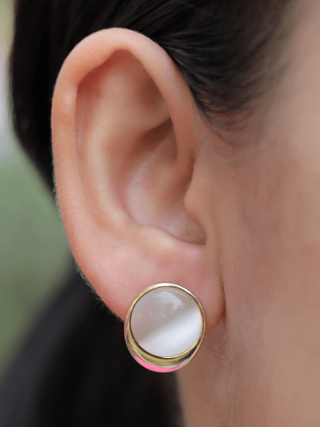 Los Angeles Pearl Triad Earrings