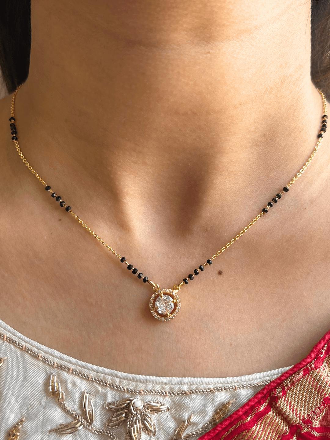 Sara Mangalsutra