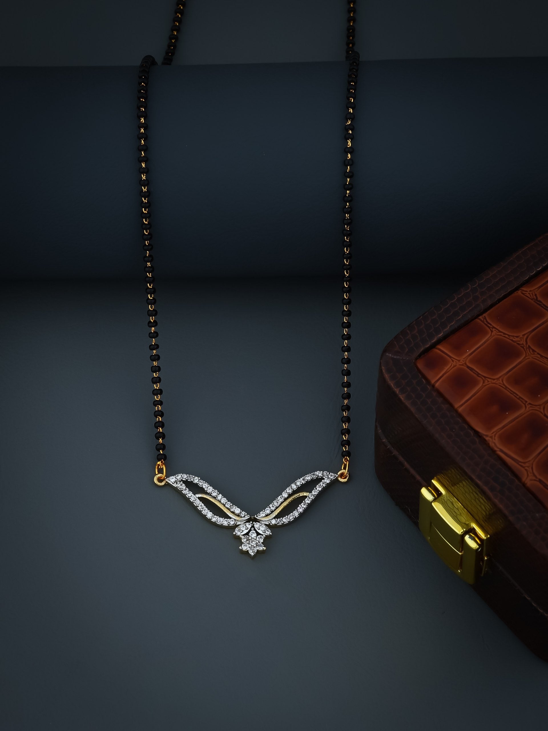 Pavira Mangalsutra