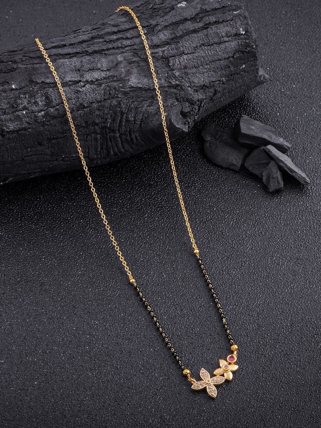 Elinaa Mangalsutra