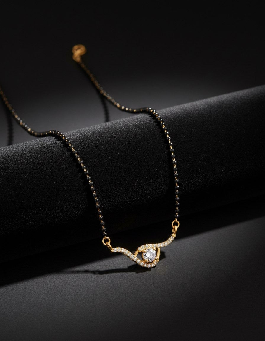 Nazaia Mangalsutra