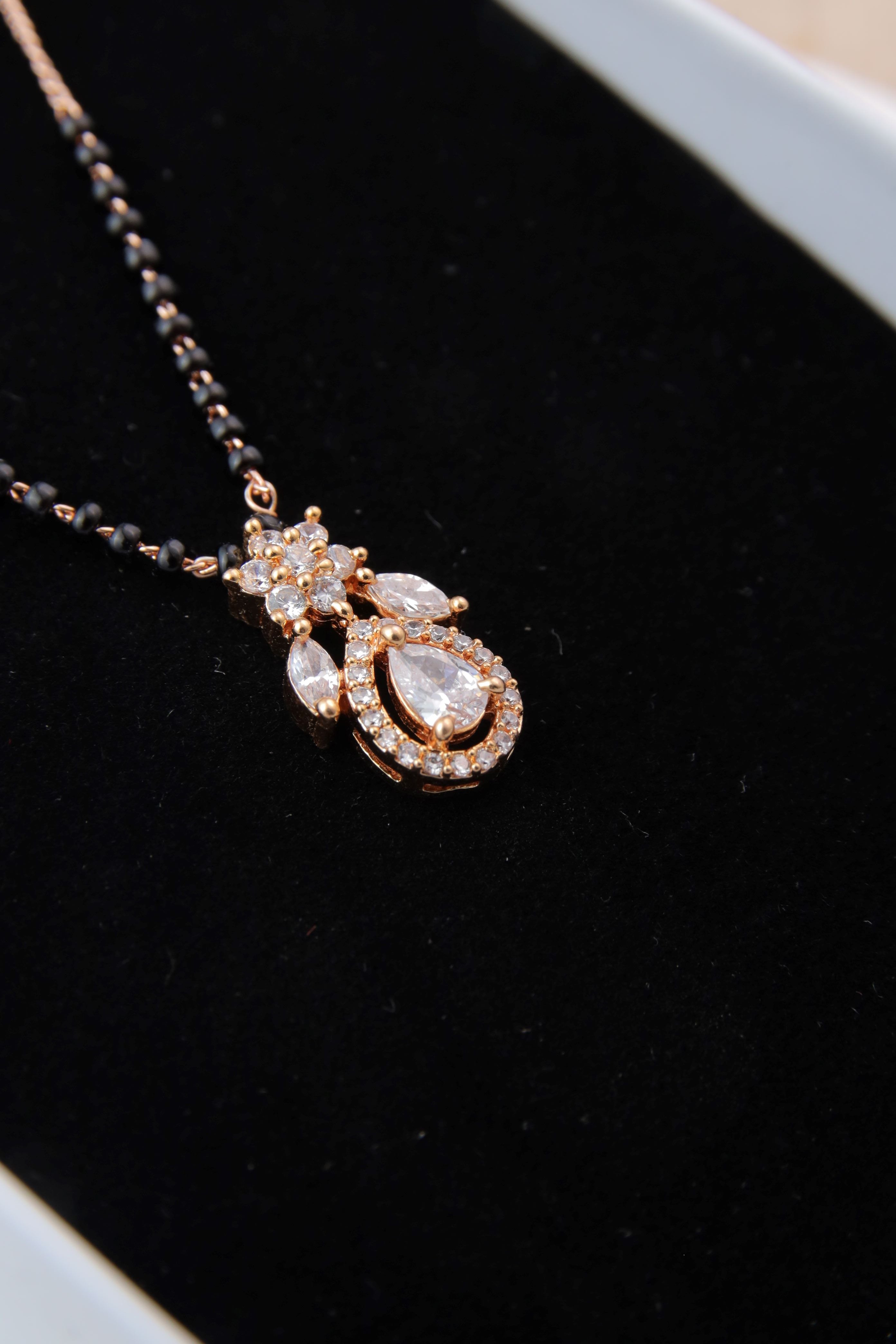Zuri mangalsutra