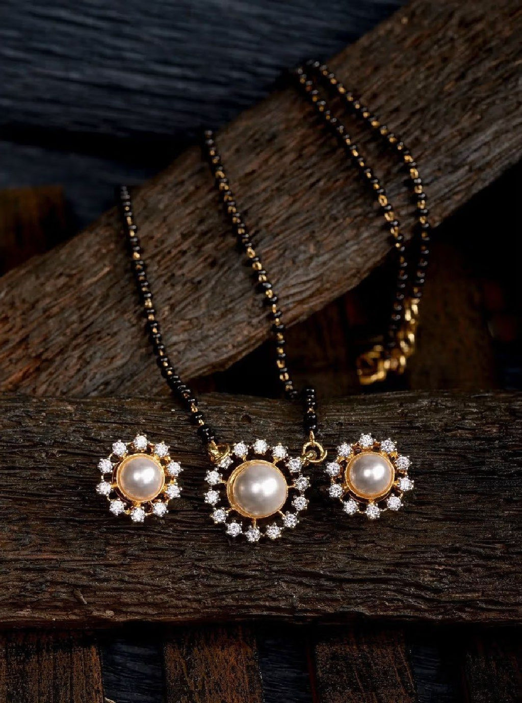 Lina Mangalsutra Set