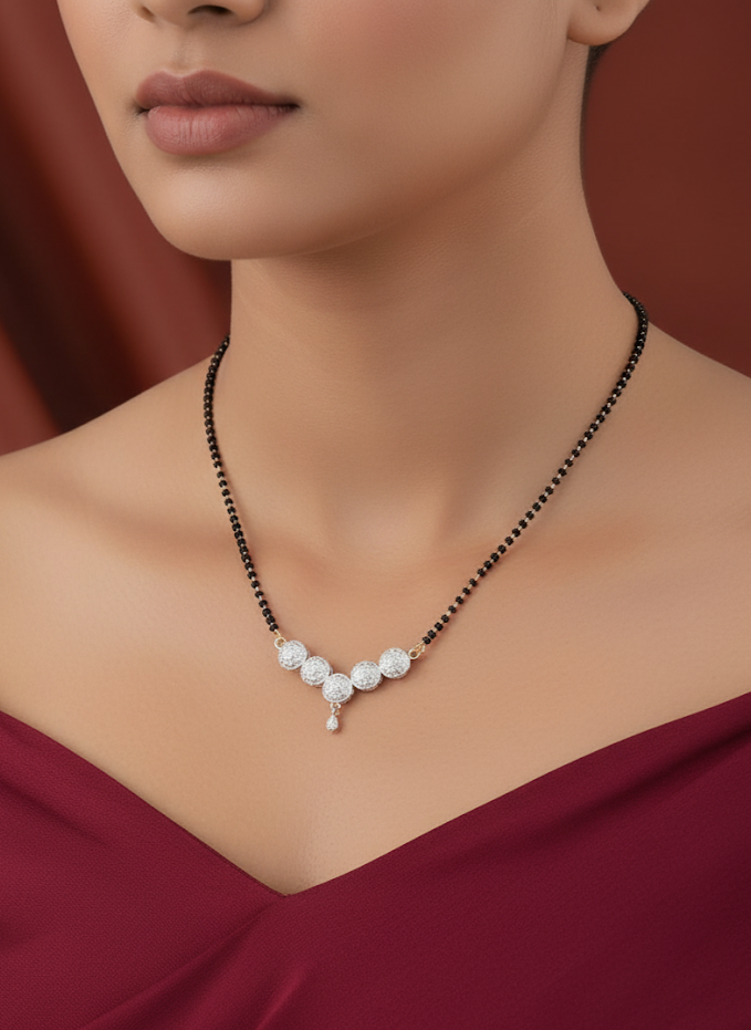 Celina Mangalsutra